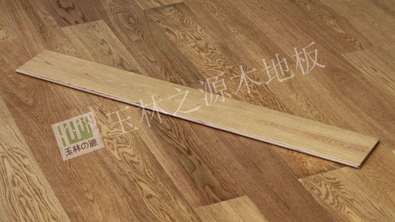 小标题：地板保养的重要性